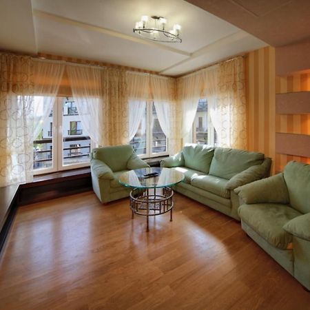 Apart-Hotel Chale Graal Трускавец Екстериор снимка