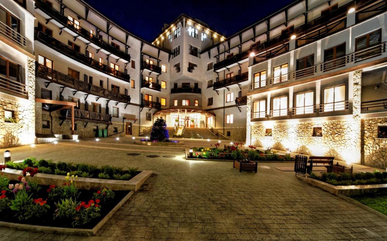 Apart-Hotel Chale Graal Трускавец Екстериор снимка