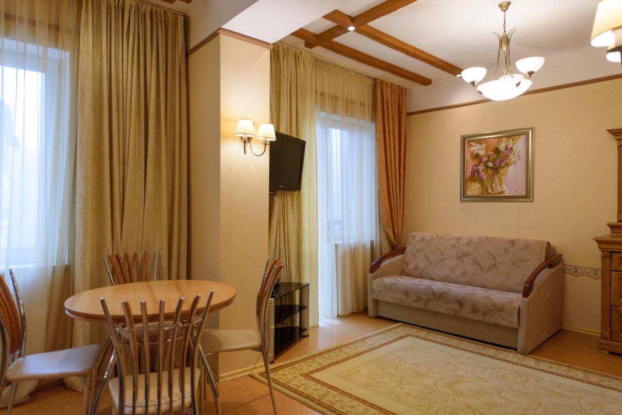 Apart-Hotel Chale Graal Трускавец Екстериор снимка